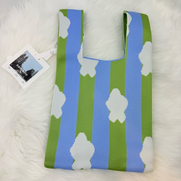NWT Green Blue Strip Compact Stylish Essentials Handheld Bag - Picture 3 of 8